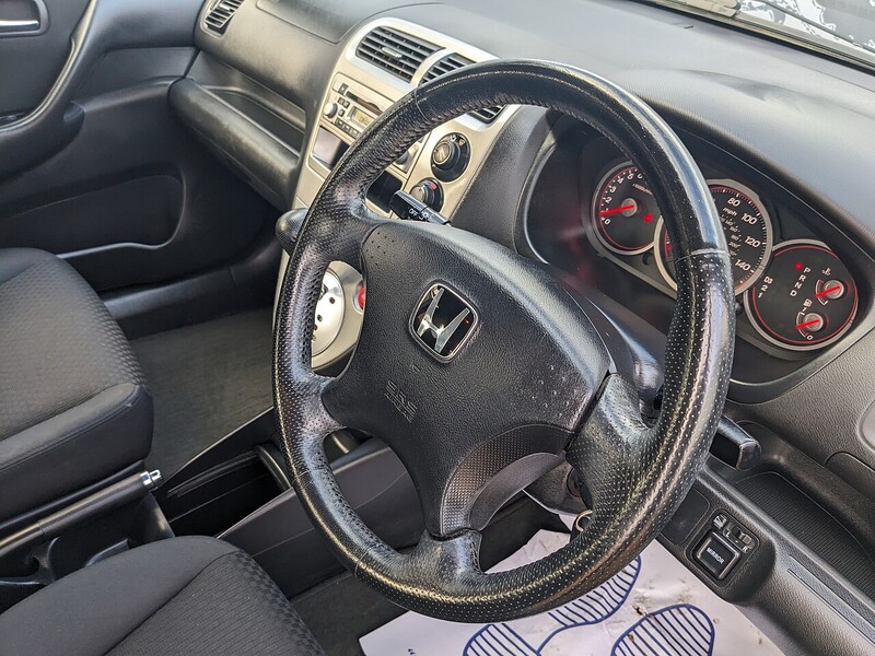 Used Honda Civic 2004 for sale - 77168525: Photo 13