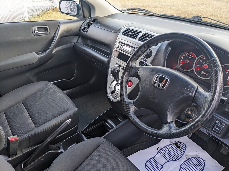 Used Honda Civic 2004 for sale - 77168525: Photo 4