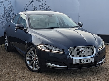 2015 - d Portfolio 4-Door