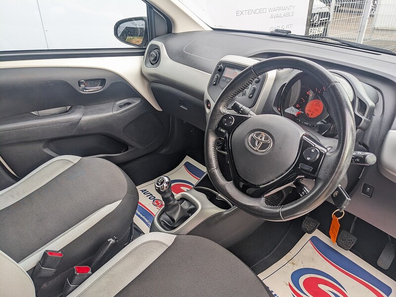Used Toyota AYGO 2018 for sale - 76950815: Photo 12