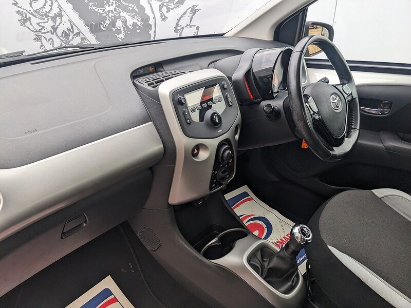 Used Toyota AYGO 2018 for sale - 76950815: Photo 14