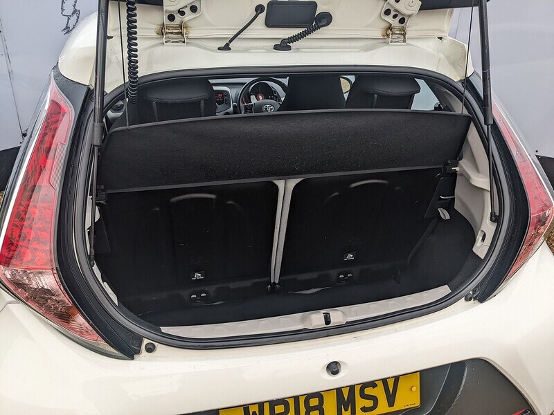 Used Toyota AYGO 2018 for sale - 76950815: Photo 19
