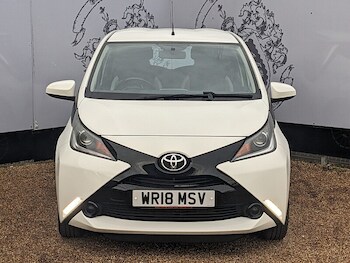 Used Toyota AYGO 2018 for sale - 76950815: Photo