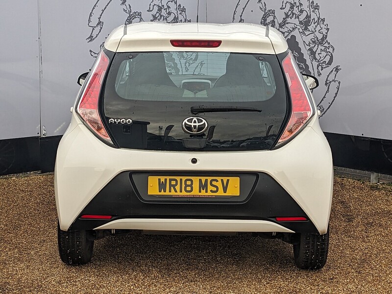 Used Toyota AYGO 2018 for sale - 76950815: Photo 8