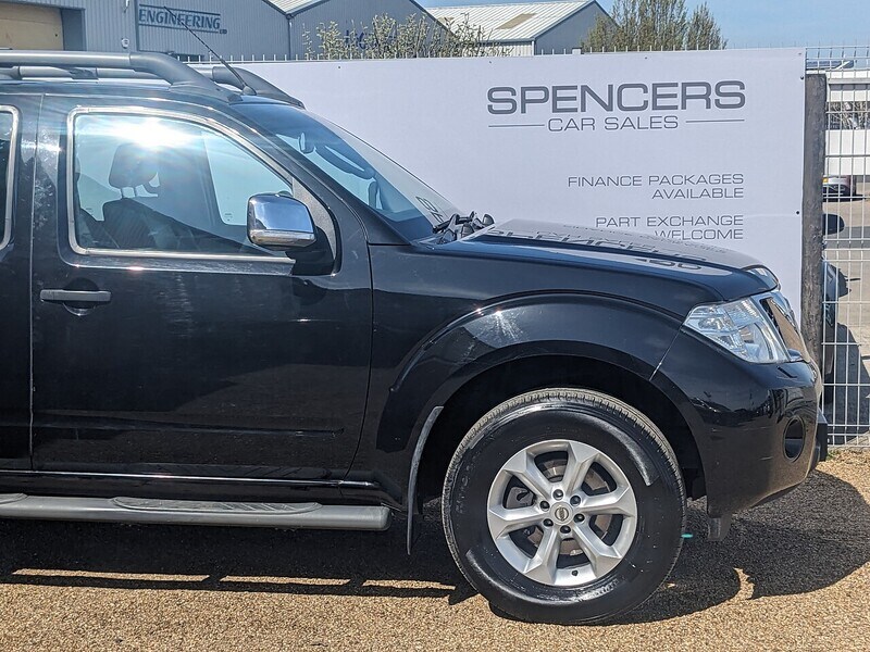 Used Nissan Navara 2013 for sale - 78168015: Photo 11