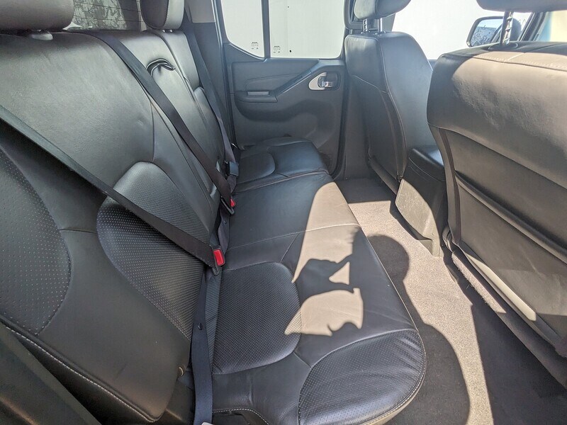 Used Nissan Navara 2013 for sale - 78168015: Photo 16