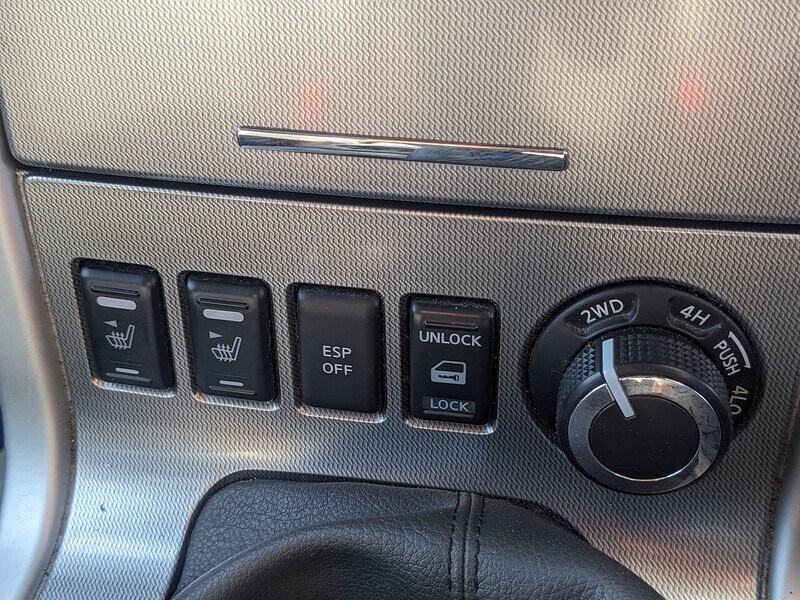 Used Nissan Navara 2013 for sale - 78168015: Photo 26