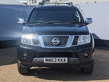 Used Nissan Navara 2013 for sale - 78168015: Photo