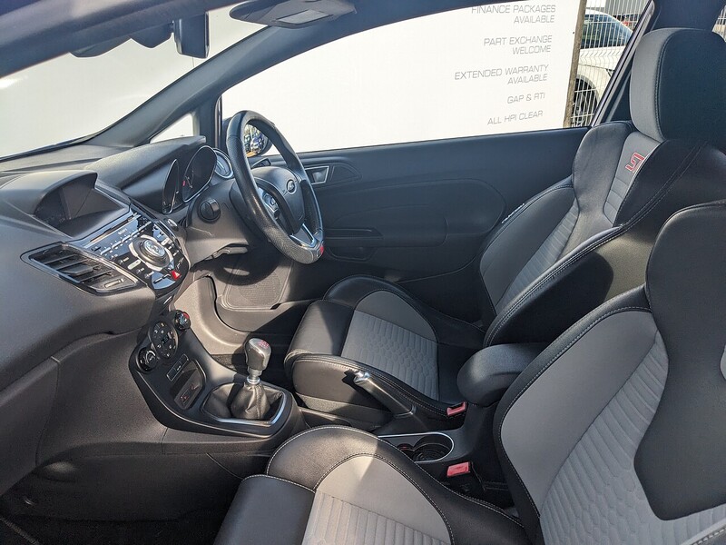 Used Ford Fiesta 2016 for sale - 77640154: Photo 15