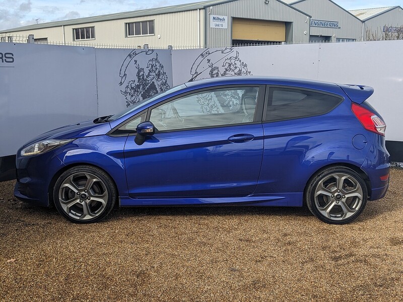 Used Ford Fiesta 2016 for sale - 77640154: Photo 4