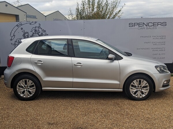 Used Volkswagen Polo 2016 for sale - 76210939: Photo 10