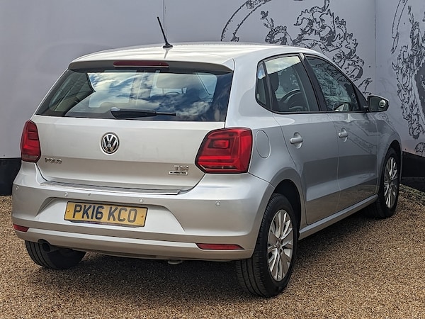 Used Volkswagen Polo 2016 for sale - 76210939: Photo 9