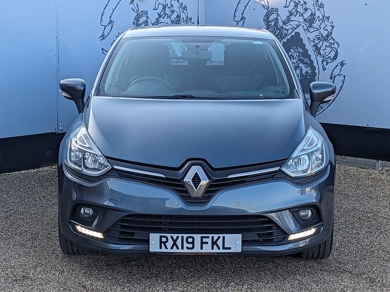 Used Renault Clio 2026 for sale - 77643336: Photo 2