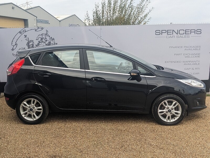 Used Ford Fiesta 2015 for sale - 76102075: Photo 10