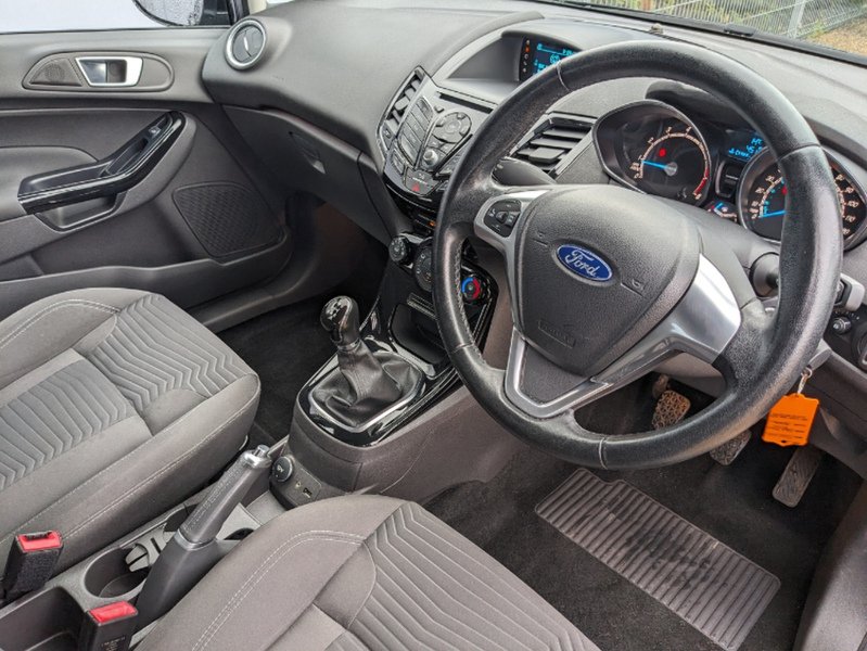Used Ford Fiesta 2015 for sale - 76102075: Photo 12