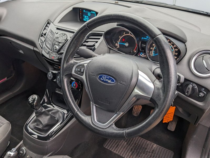 Used Ford Fiesta 2015 for sale - 76102075: Photo 13