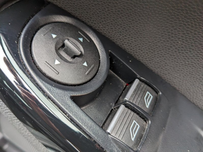 Used Ford Fiesta 2015 for sale - 76102075: Photo 23