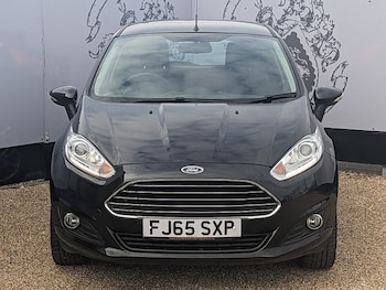 Used Ford Fiesta 2015 for sale - 76102075: Photo 2