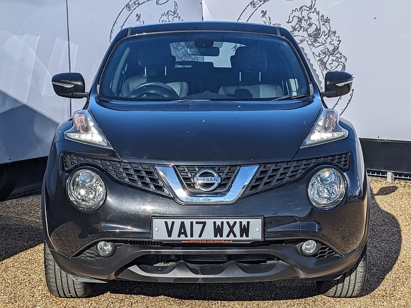 Used Nissan Juke 2017 for sale - 76065042: Photo 2