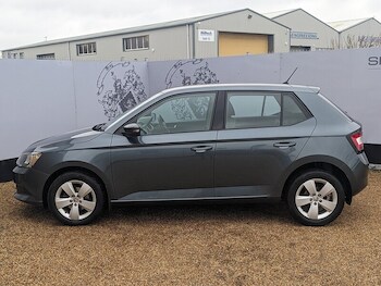 Used Skoda Fabia 2017 for sale - 77250889: Photo