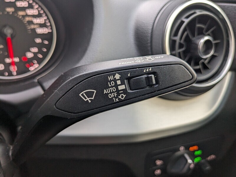 Used Audi Q2 2018 for sale - 76808303: Photo 25