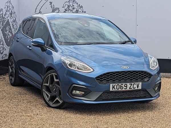 Used Ford Fiesta 2020 for sale - 75110717: Photo 1