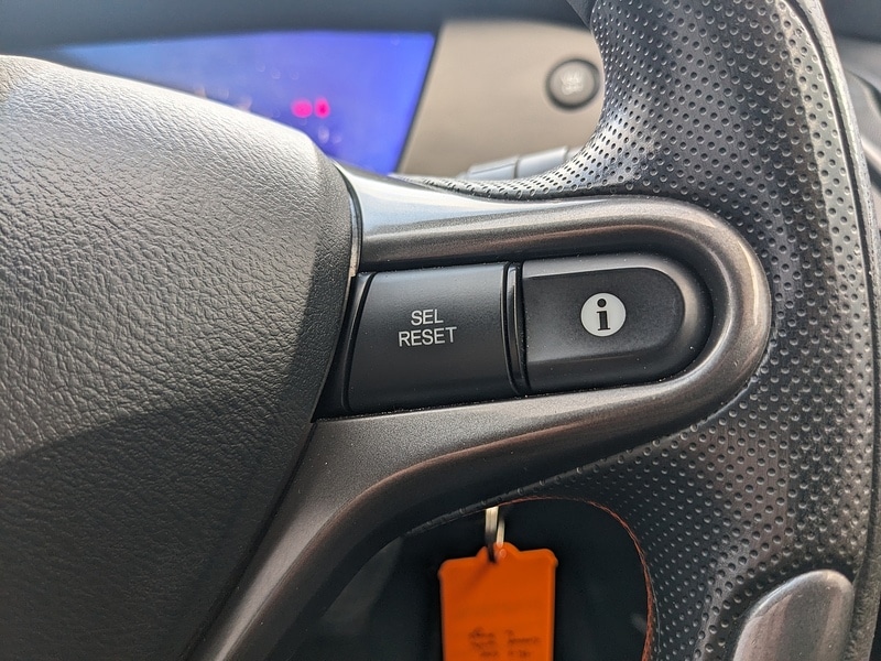 Used Honda Civic 2011 for sale - 76320190: Photo 17