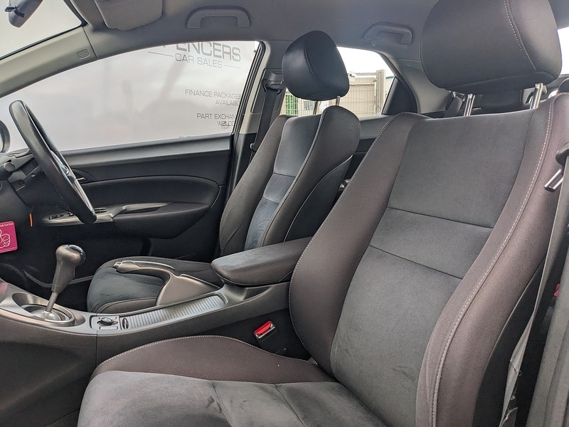 Used Honda Civic 2011 for sale - 76320190: Photo 24