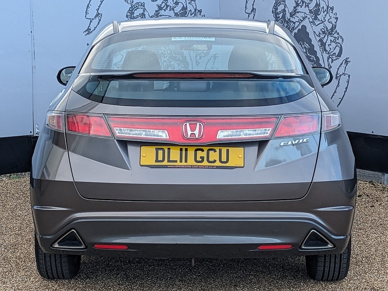 Used Honda Civic 2011 for sale - 76320190: Photo 8