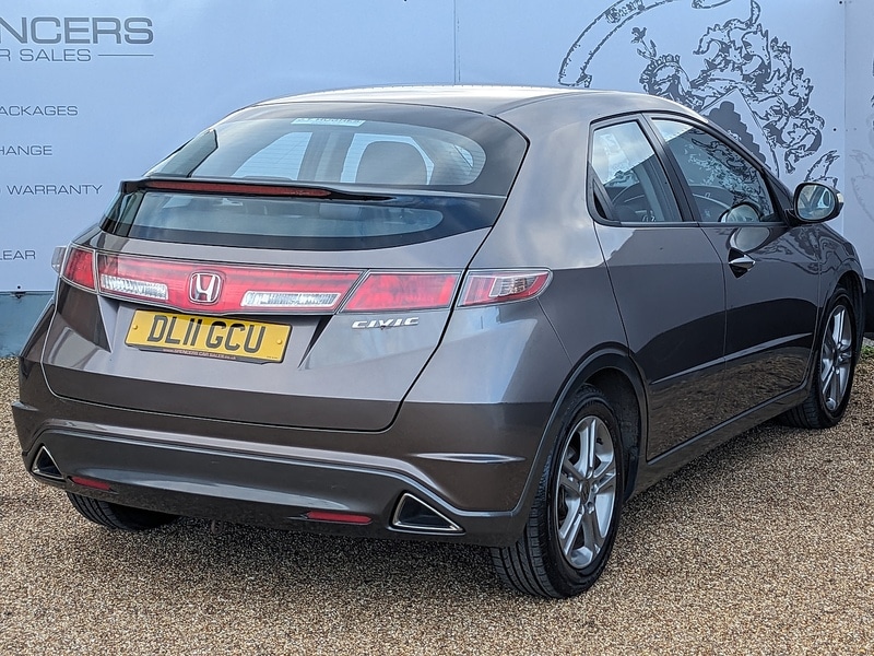 Used Honda Civic 2011 for sale - 76320190: Photo 9