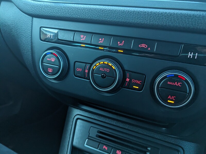 Used Volkswagen Tiguan 2015 for sale - 77328738: Photo 29