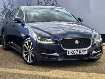 Used Jaguar XE 2017 for sale - 78297631: Photo