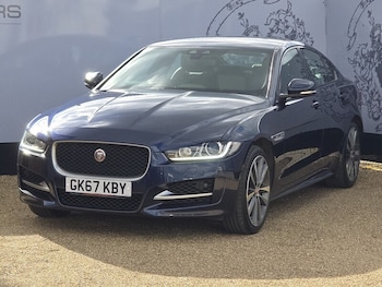 Used Jaguar XE 2017 for sale - 78297631: Photo