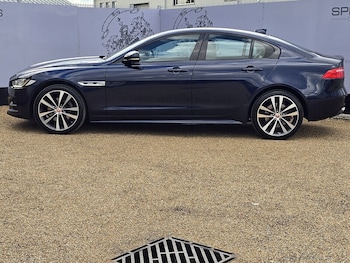 Used Jaguar XE 2017 for sale - 78297631: Photo