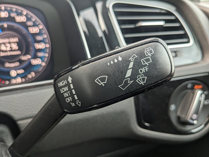 Used Volkswagen Golf 2018 for sale - 76570661: Photo 36