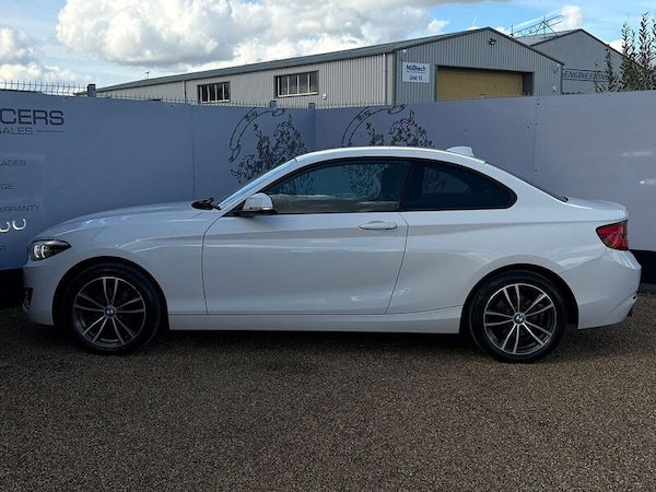Used BMW 2 Series 2017 for sale - 76102074: Photo 4