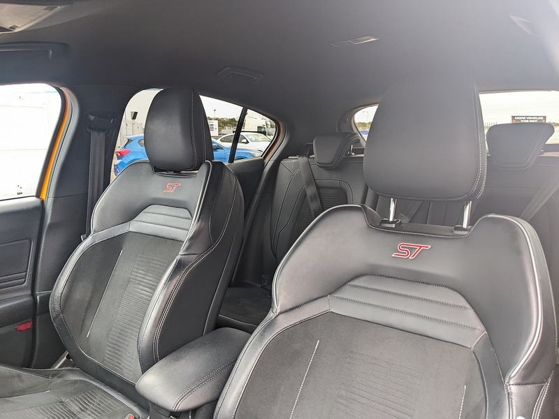 Used Ford Focus 2020 for sale - 76185794: Photo 15