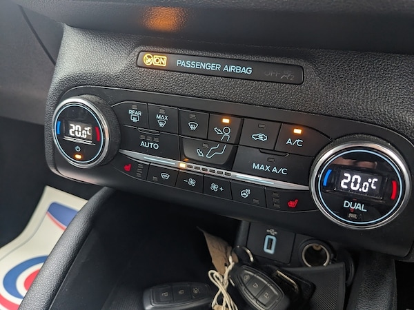 Used Ford Focus 2020 for sale - 76185794: Photo 9