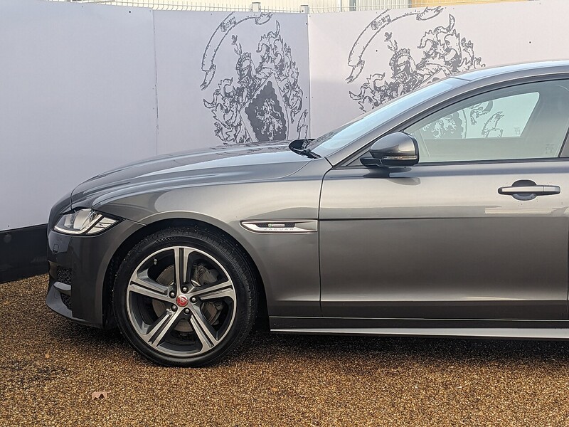 Used Jaguar XF 2018 for sale - 76736463: Photo 5