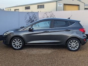 Used Ford Fiesta 2019 for sale - 77007761: Photo