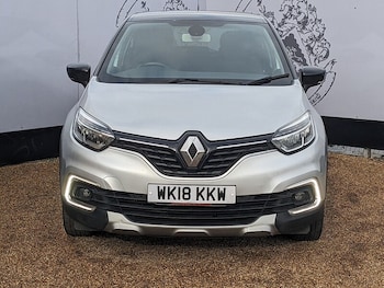 Used Renault Captur 2018 for sale - 77716202: Photo