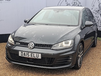 Used Volkswagen Golf 2015 for sale - 76454827: Photo