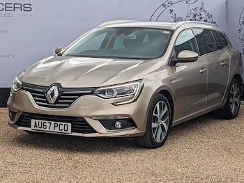 Used Renault Megane 2017 for sale - 79696169: Photo