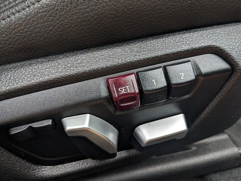 Used BMW 3 Series 2017 for sale - 77180696: Photo 11