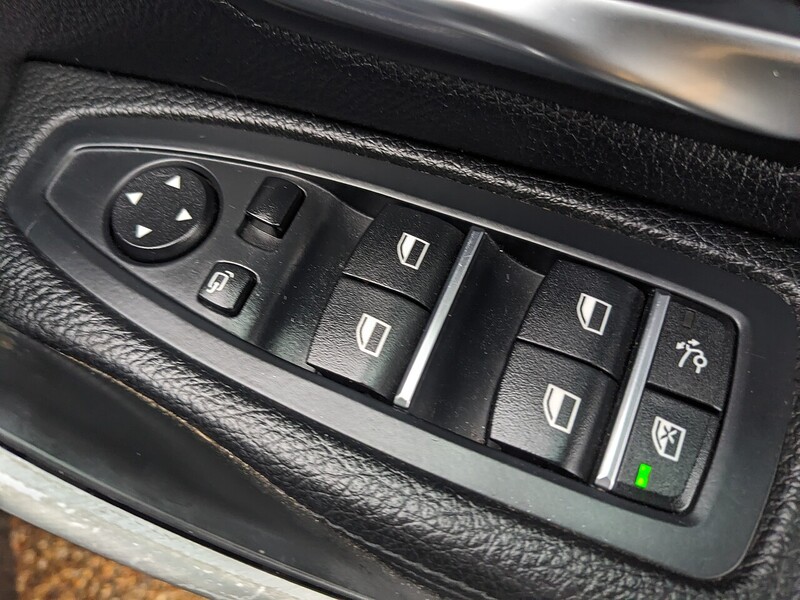 Used BMW 3 Series 2017 for sale - 77180696: Photo 20