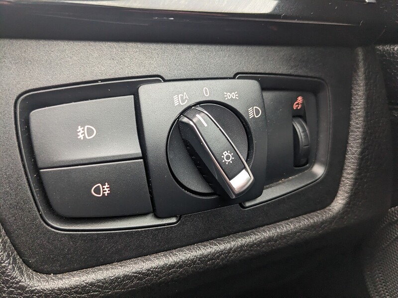 Used BMW 3 Series 2017 for sale - 77180696: Photo 22