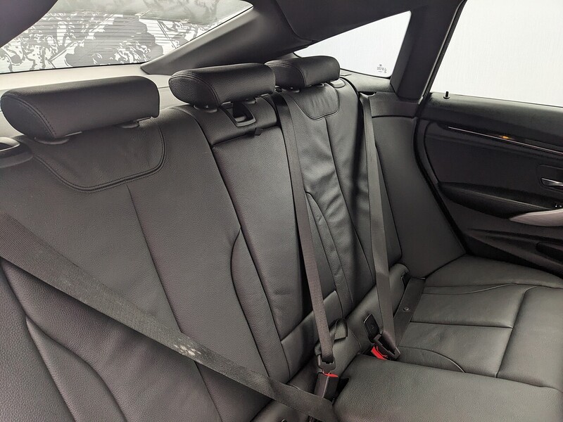 Used BMW 3 Series 2017 for sale - 77180696: Photo 8