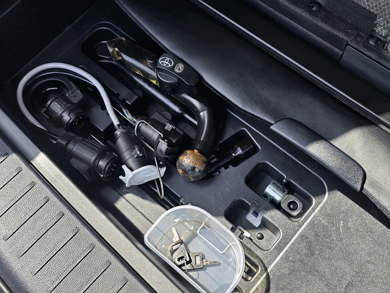 Vehicle 35