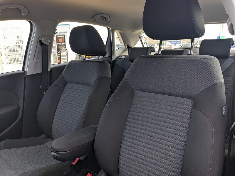 Used Volkswagen Polo 2010 for sale - 77640152: Photo 15