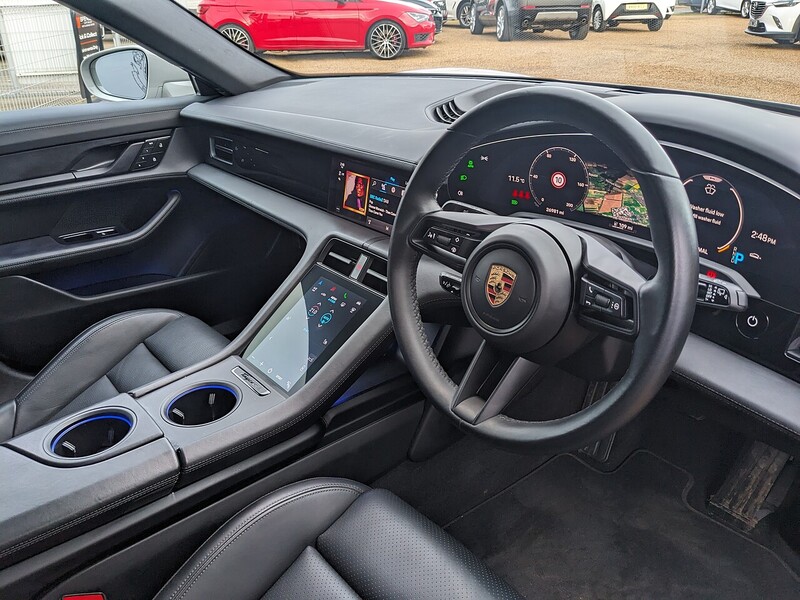 Used Porsche Taycan 2023 for sale - 76919773: Photo 12